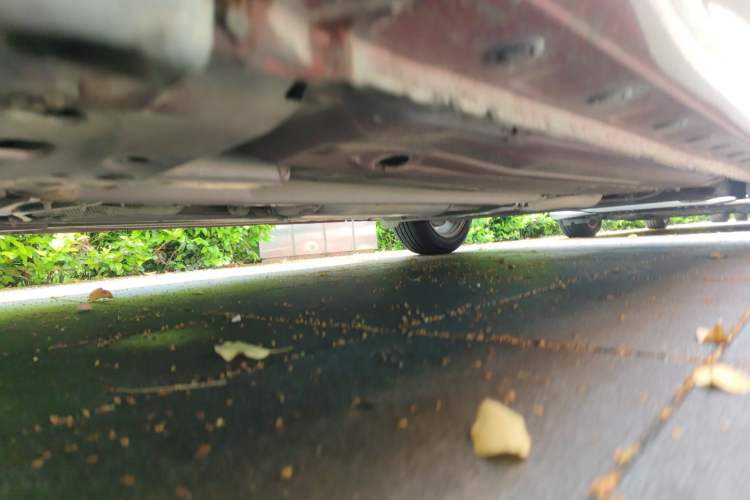 Used Nissan Tiida 2011 1.6L CVT Smart Version Chassis Front Left