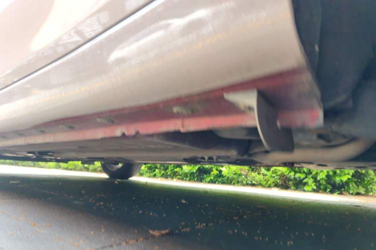 Used Nissan Tiida 2011 1.6L CVT Smart Version Chassis Rear Left