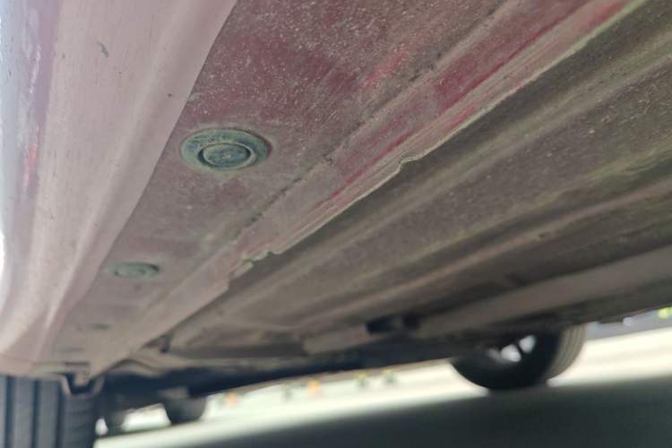 Used Nissan Tiida 2011 1.6T M-CVT Dynamic Edition Chassis Front Left