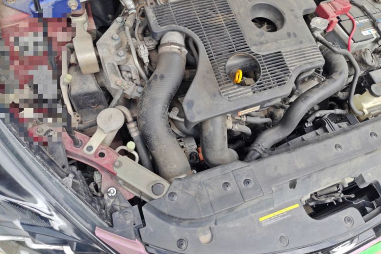 Used Nissan Tiida 2011 1.6T M-CVT Dynamic Edition Engine Bay Right