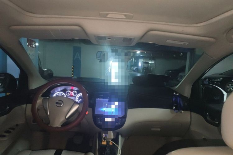Used Nissan Tiida 2011 1.6L CVT Smart Version Headliner