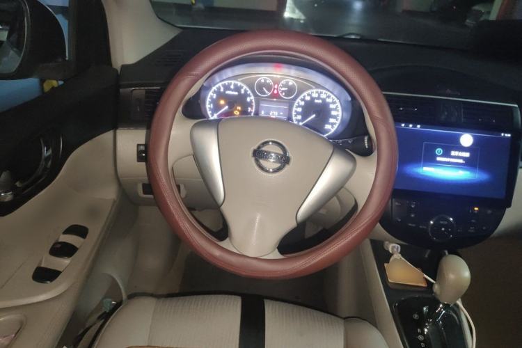 Used Nissan Tiida 2011 1.6L CVT Smart Version Steering Wheel