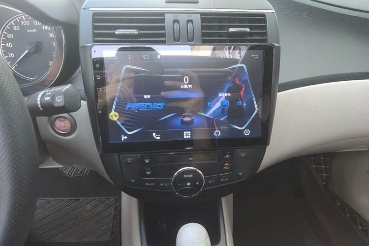 Used Nissan Tiida 2011 1.6L CVT Smart Version Audio And AC Panel