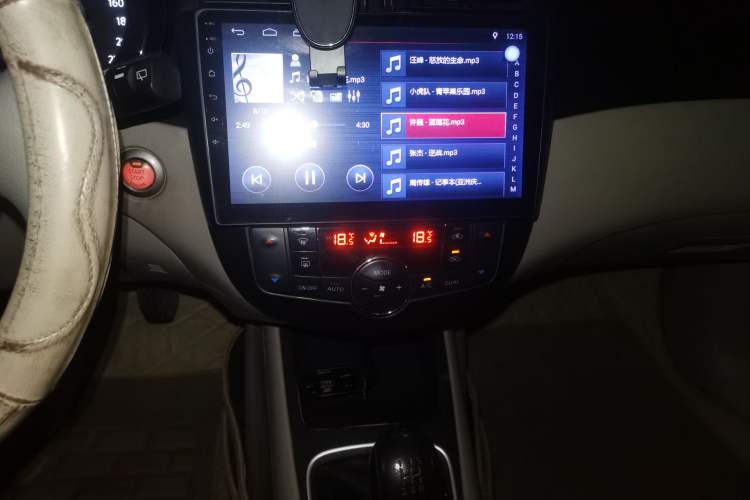 Used Nissan Tiida 2011 1.6L Manual Smart Version Audio And AC Panel