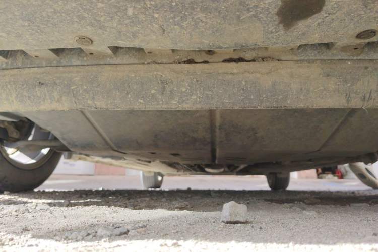 Used Nissan Tiida 2011 1.6L CVT Smart Version Chassis Front