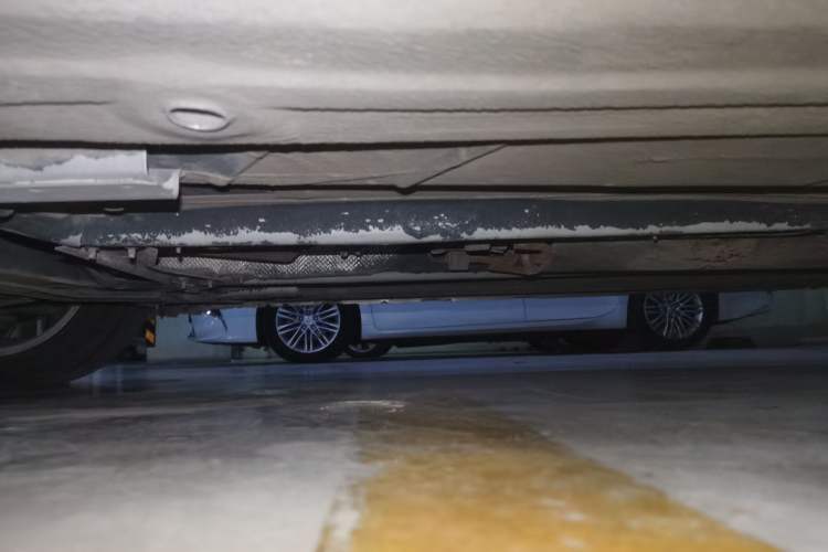 Used Nissan Tiida 2011 1.6L Manual Smart Version Chassis Front Left