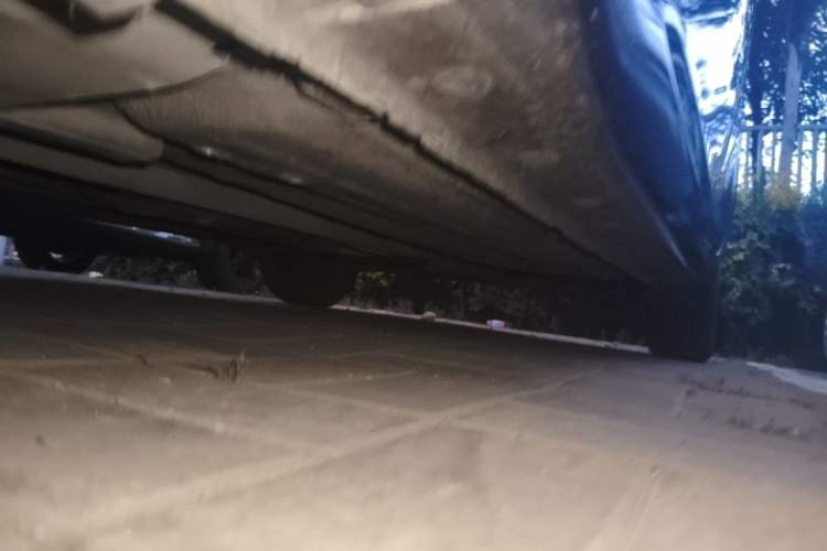 Used Nissan Tiida 2011 1.6L Manual Comfort Edition Chassis Front Left