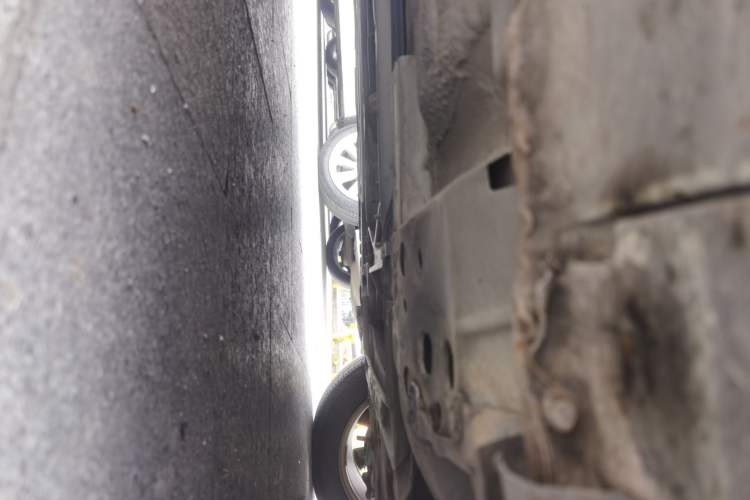 Used Nissan Tiida 2011 1.6L CVT Smart Version Chassis Front Right