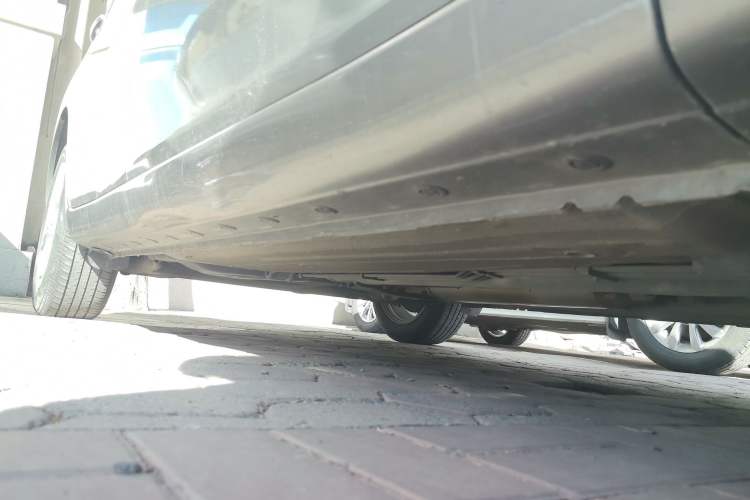 Used Nissan Tiida 2011 1.6L CVT Comfort Model Chassis Front Right