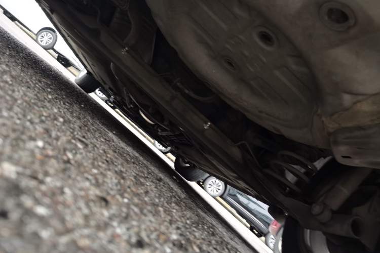 Used Nissan Tiida 2011 1.6L CVT Smart Version Chassis Rear