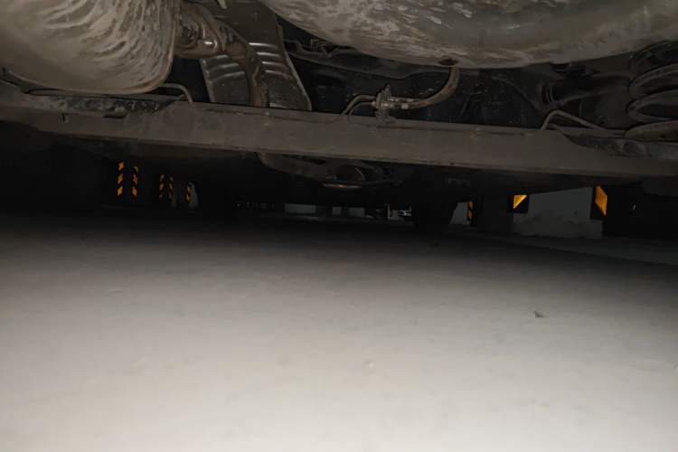Used Nissan Tiida 2011 1.6L Manual Comfort Edition Chassis Rear