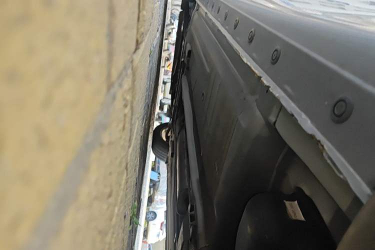 Used Nissan Tiida 2011 1.6L Manual Smart Version Chassis Rear Left
