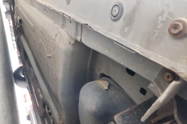 Used Nissan Tiida 2011 1.6L CVT Luxury Edition Chassis Rear Left