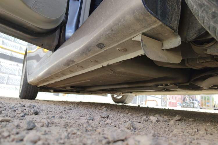 Used Nissan Tiida 2011 1.6L CVT Smart Version Chassis Rear Left