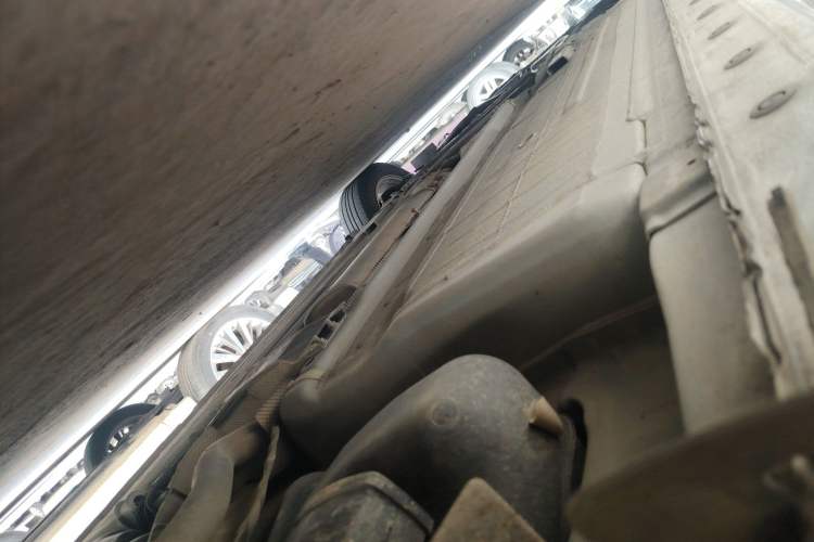 Used Nissan Tiida 2011 1.6L CVT Smart Version Chassis Rear Left