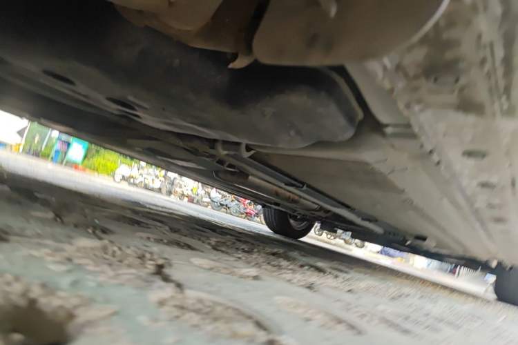 Used Nissan Tiida 2011 1.6L Manual Smart Version Chassis Rear Right
