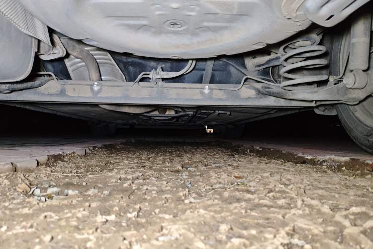 Used Nissan Tiida 2011 1.6L CVT Smart Version Chassis Rear