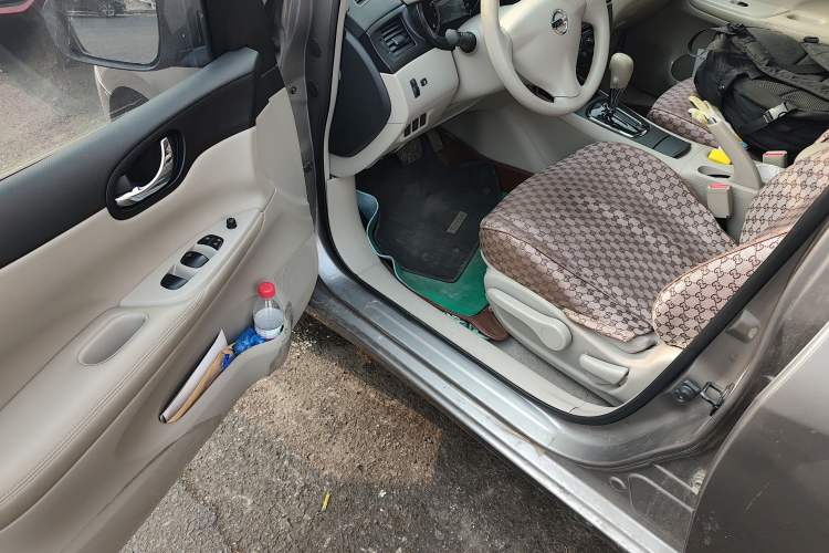Used Nissan Tiida 2011 1.6L CVT Comfort Model Driver Seat
