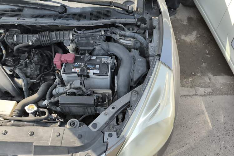 Used Nissan Tiida 2011 1.6L CVT Comfort Model Engine Bay Left