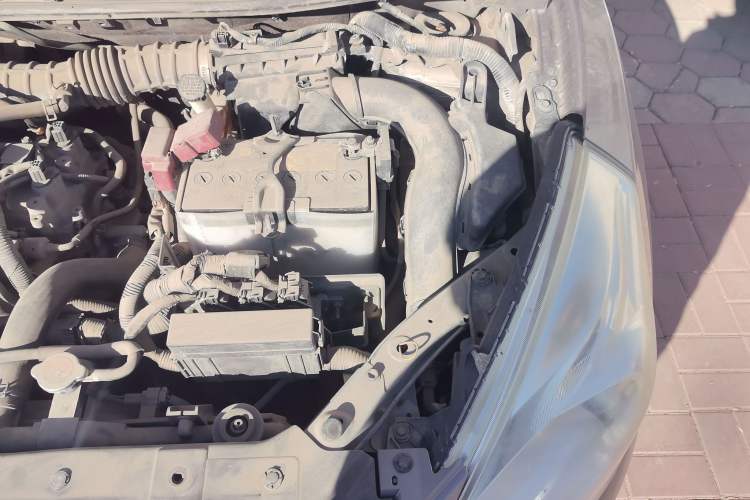 Used Nissan Tiida 2011 1.6L CVT Comfort Model Engine Bay Left