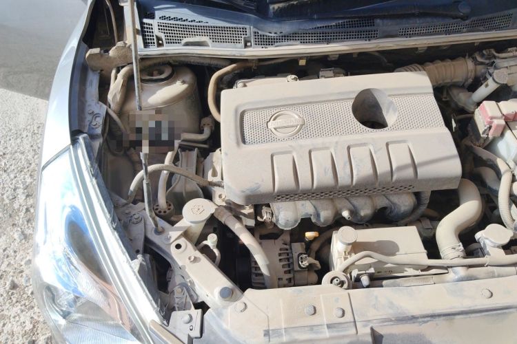 Used Nissan Tiida 2011 1.6L CVT Smart Version Engine Bay Right