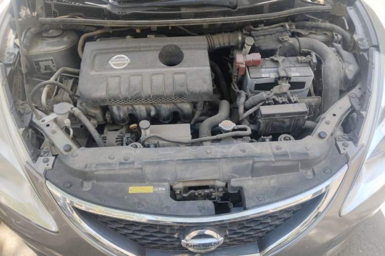 Used Nissan Tiida 2011 1.6L CVT Smart Version Engine Bay