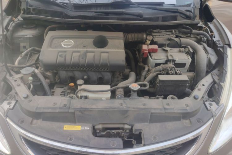 Used Nissan Tiida 2011 1.6L CVT Smart Version Engine Bay