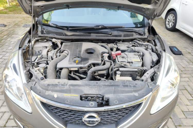 Used Nissan Tiida 2011 1.6T Manual Xuan Dong Edition Engine Bay
