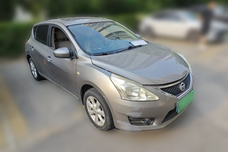 Used Nissan Tiida 2011 1.6L Manual Smart Version Front Right 45 Deg