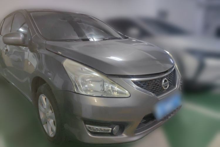 Used Nissan Tiida 2011 1.6L CVT Comfort Model Front Right 45 Deg