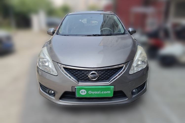 Used Nissan Tiida 2011 1.6L CVT Smart Version Front