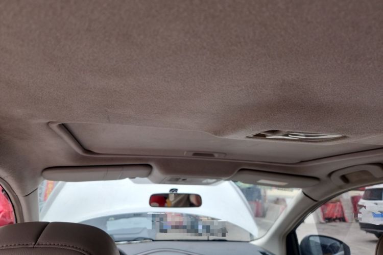 Used Nissan Tiida 2011 1.6L CVT Luxury Edition Headliner
