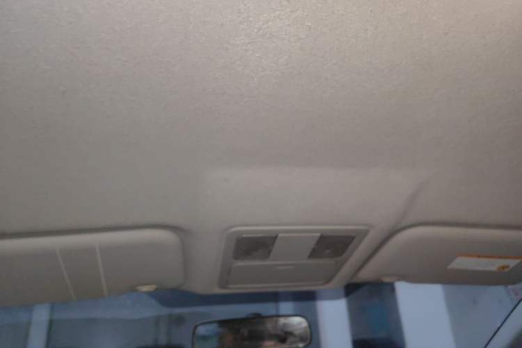 Used Nissan Tiida 2011 1.6L CVT Comfort Model Headliner
