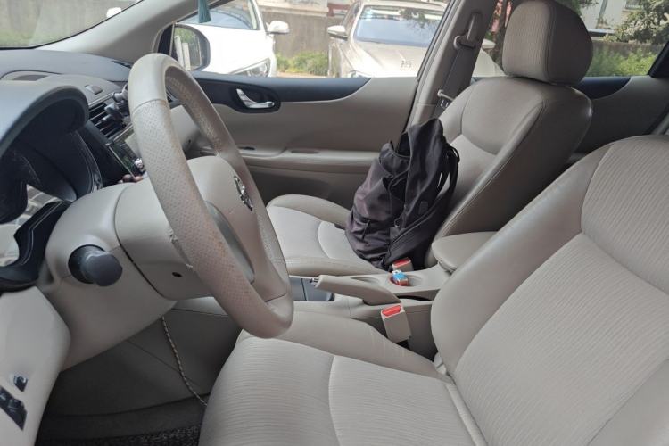 Used Nissan Tiida 2011 1.6L CVT Smart Version Left Front Seat