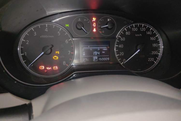Used Nissan Tiida 2011 1.6L CVT Comfort Model Odometer Close Up
