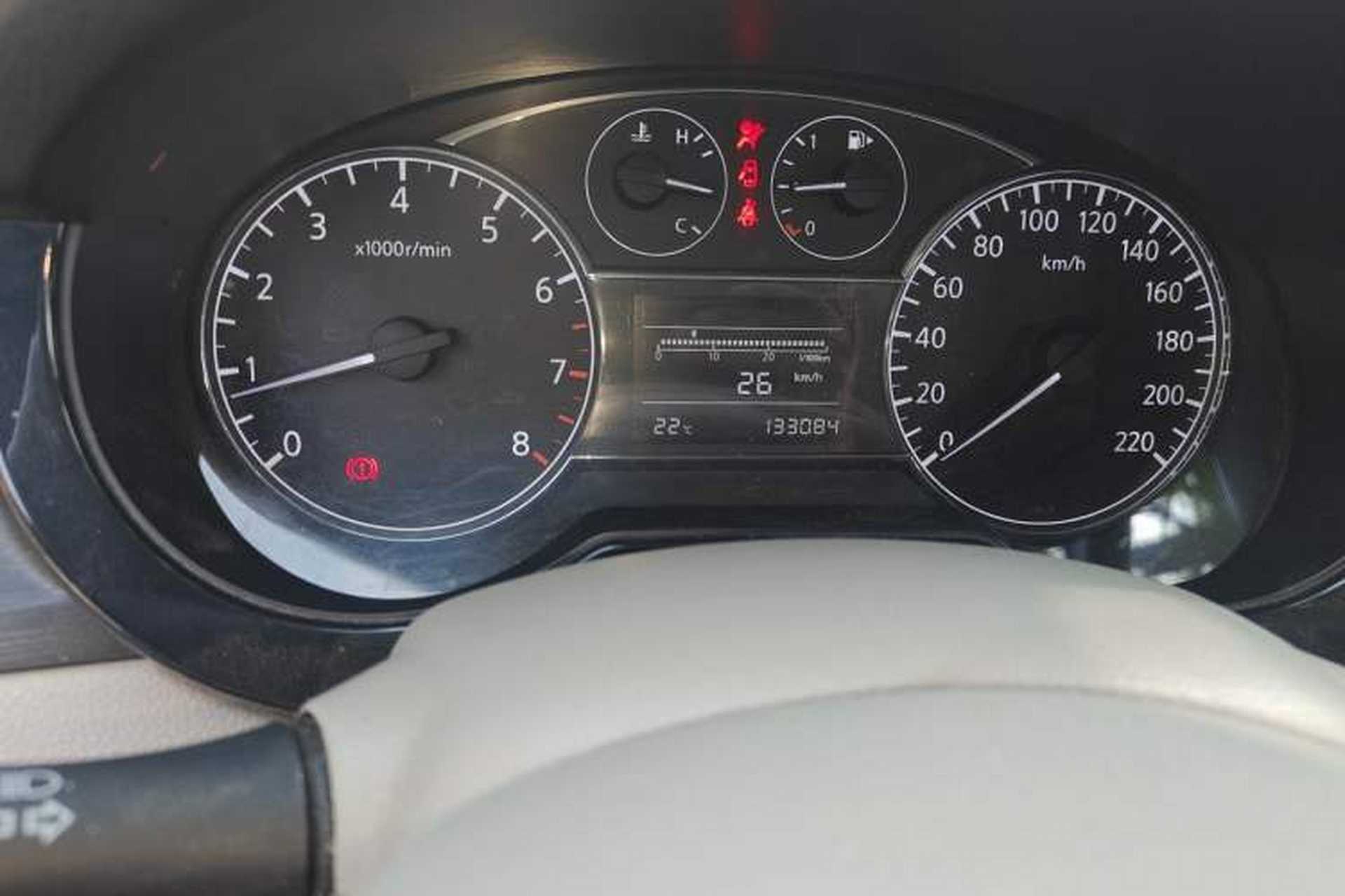 Used Nissan Tiida 2011 1.6L Manual Comfort Edition Odometer Close Up