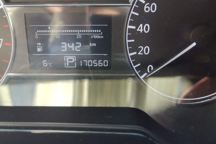 Used Nissan Tiida 2011 1.6L CVT Comfort Model Odometer Close Up