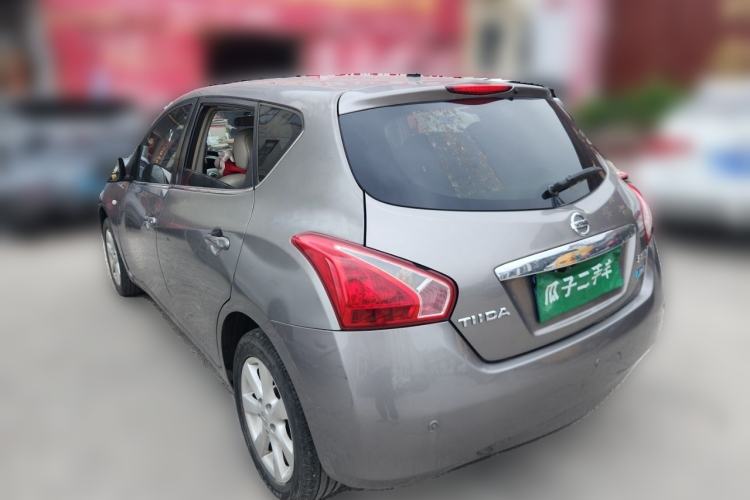 Used Nissan Tiida 2011 1.6L CVT Luxury Edition Rear Left 45 Deg