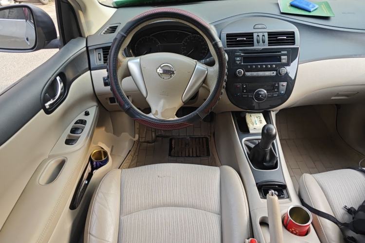 Used Nissan Tiida 2011 1.6L Manual Smart Version Steering Wheel
