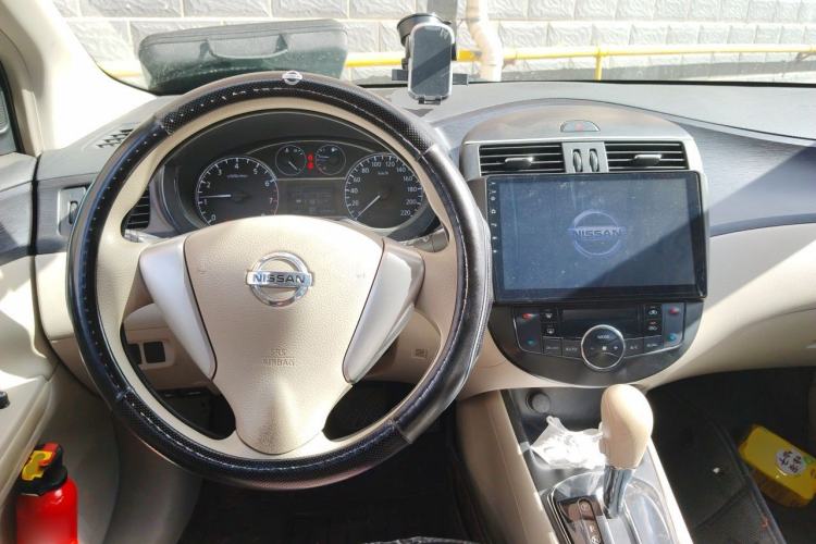 Used Nissan Tiida 2011 1.6L CVT Smart Version Steering Wheel