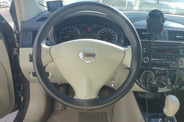 Used Nissan Tiida 2011 1.6L CVT Comfort Model Steering Wheel