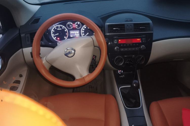 Used Nissan Tiida 2011 1.6L Manual Comfort Edition Steering Wheel