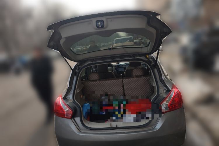 Used Nissan Tiida 2011 1.6L CVT Comfort Model Trunk