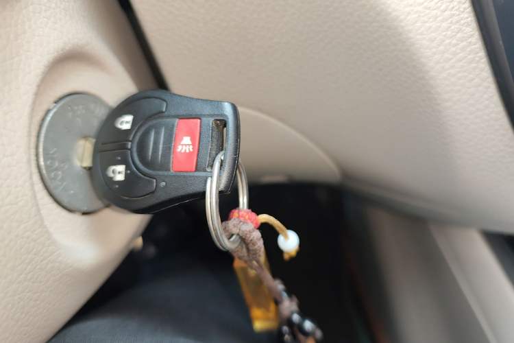 Used Nissan Tiida 2011 1.6L CVT Comfort Model Vehicle Key