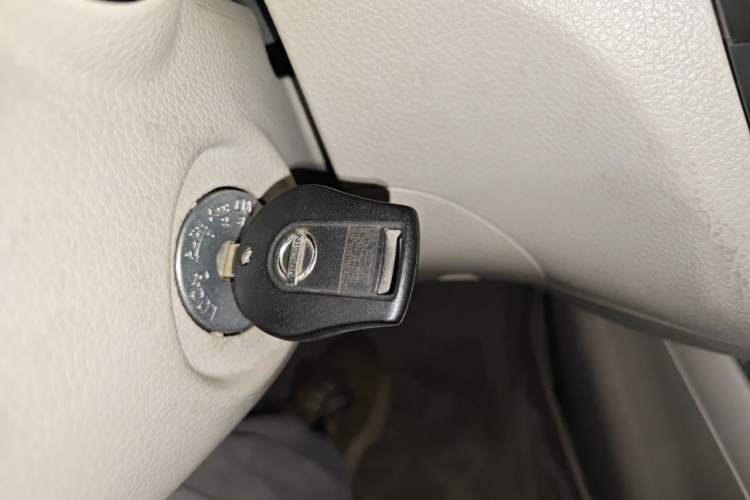 Used Nissan Tiida 2011 1.6L Manual Comfort Edition Vehicle Key