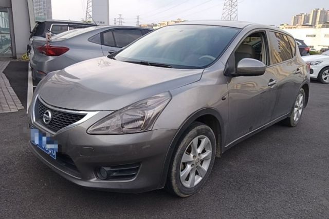 Used Nissan Tiida 2011 1.6L CVT Smart Version