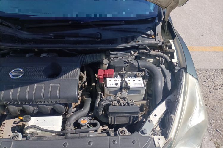 Used Nissan Tiida 2011 1.6L CVT Smart Version Engine Bay Left