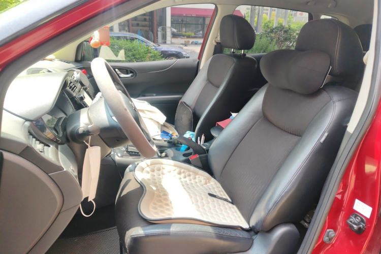 Used Nissan Tiida 2011 1.6L CVT Smart Version Left Front Seat