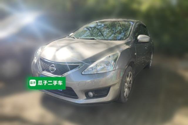 Used Nissan Tiida 2011 1.6L Manual Comfort Edition