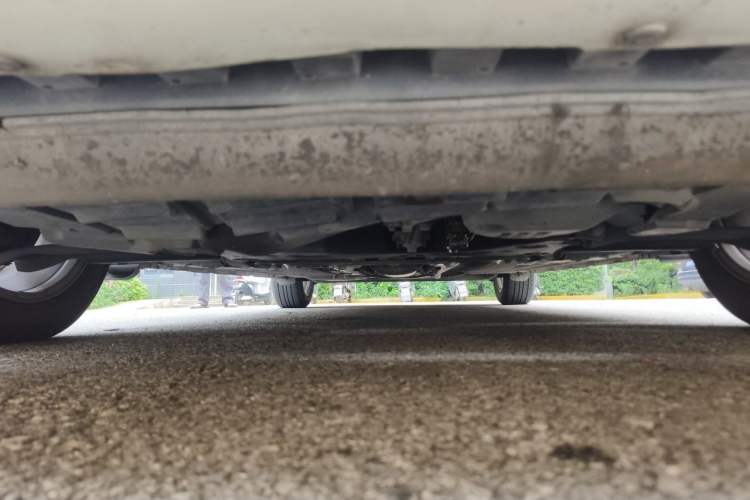 Used Nissan Tiida 2011 1.6L CVT Smart Version Chassis Front